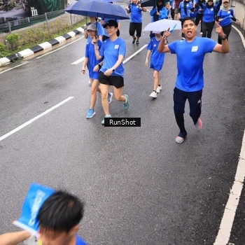 Runner Photo 7953628