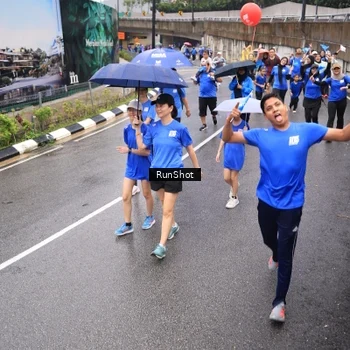 Runner Photo 7953631