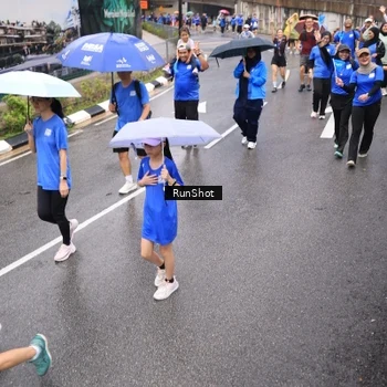Runner Photo 7953658