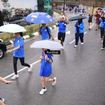 Runner Photo 7953660