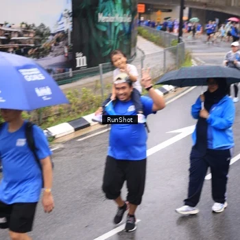 Runner Photo 7953679