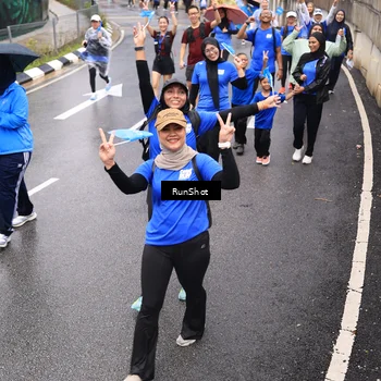 Runner Photo 7953698