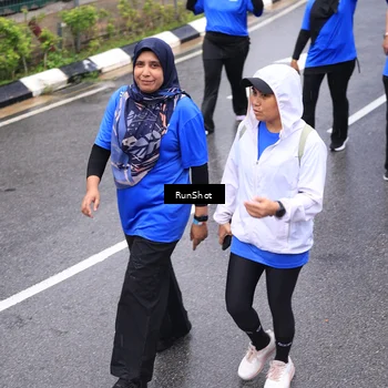 Runner Photo 7953700