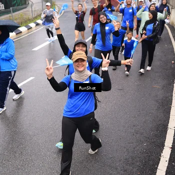 Runner Photo 7953701