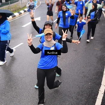 Runner Photo 7953702