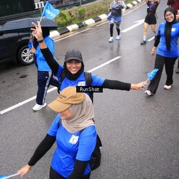 Runner Photo 7953717