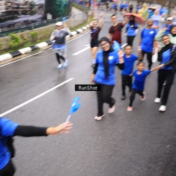Runner Photo 7953721
