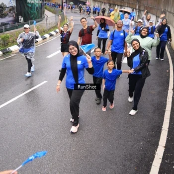 Runner Photo 7953727