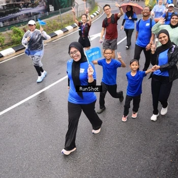 Runner Photo 7953732