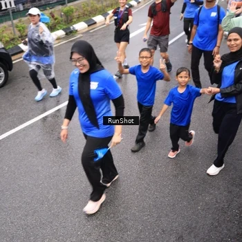 Runner Photo 7953735