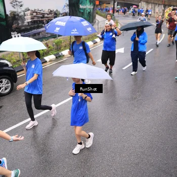 Runner Photo 7953739