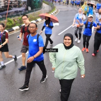 Runner Photo 7953760