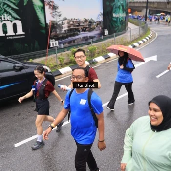 Runner Photo 7953764