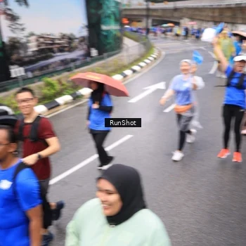 Runner Photo 7953781