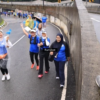 Runner Photo 7953783