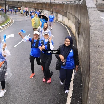 Runner Photo 7953790