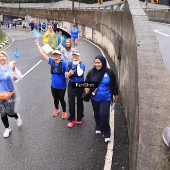 Runner Photo 7953793