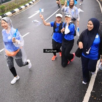 Runner Photo 7953794