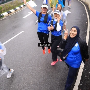 Runner Photo 7953798