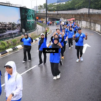 Runner Photo 7953836