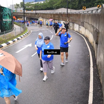 Runner Photo 7953861