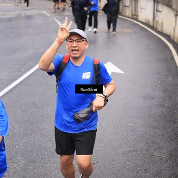 Runner Photo 7953872