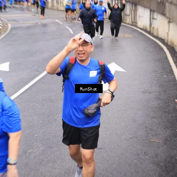 Runner Photo 7953873