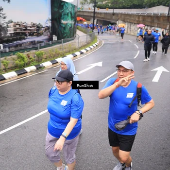 Runner Photo 7953883