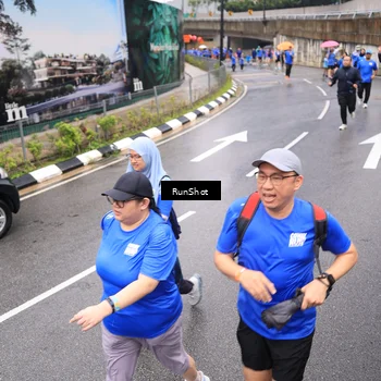 Runner Photo 7953886