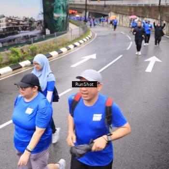 Runner Photo 7953888
