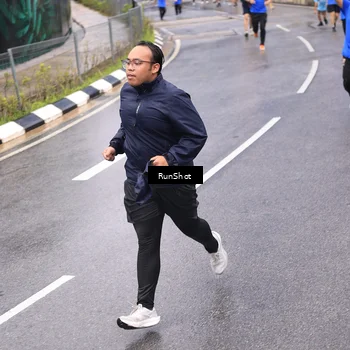 Runner Photo 7953900
