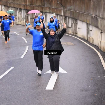Runner Photo 7953906