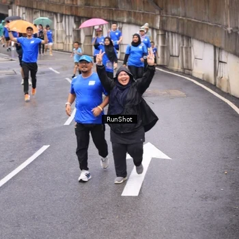 Runner Photo 7953911