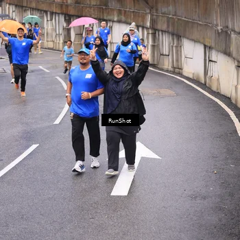 Runner Photo 7953913