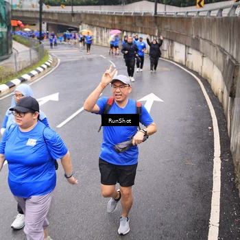 Runner Photo 7953919