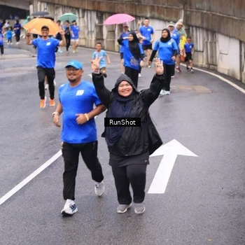Runner Photo 7953920