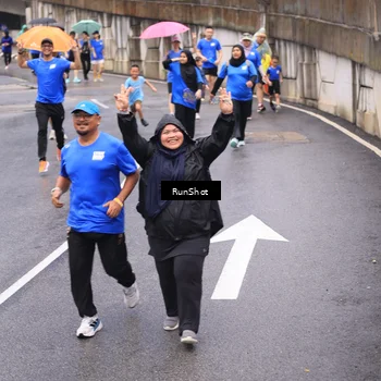 Runner Photo 7953921