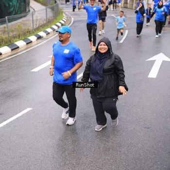 Runner Photo 7953930