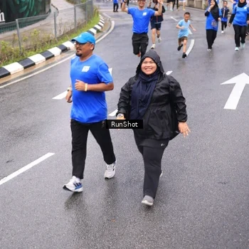 Runner Photo 7953932