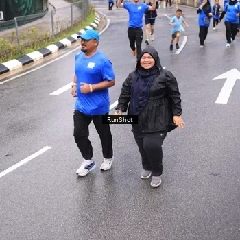 Runner Photo 7953933