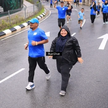 Runner Photo 7953938