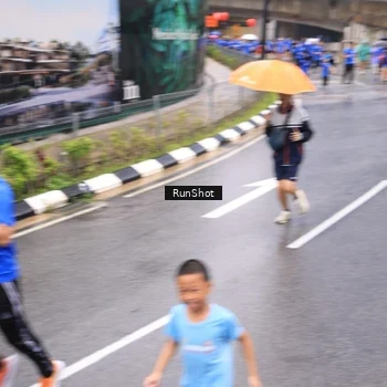 Runner Photo 7953959