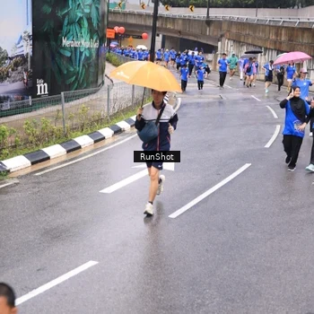 Runner Photo 7953965