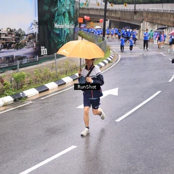 Runner Photo 7953969