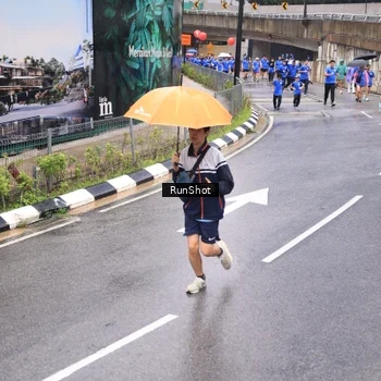 Runner Photo 7953971