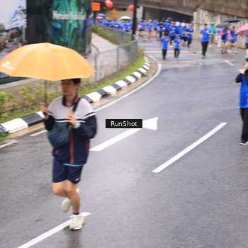 Runner Photo 7953977