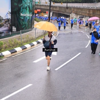 Runner Photo 7953979