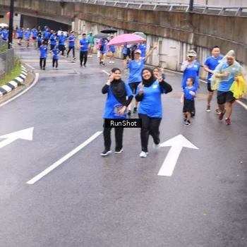 Runner Photo 7953980