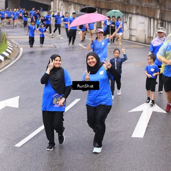 Runner Photo 7953995