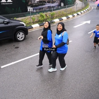 Runner Photo 7954026
